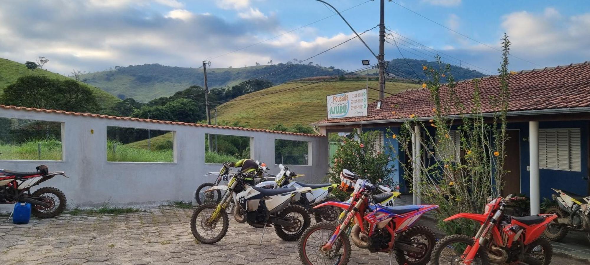 Pousada Ajuru - Aiuruoca-Mg Exterior foto
